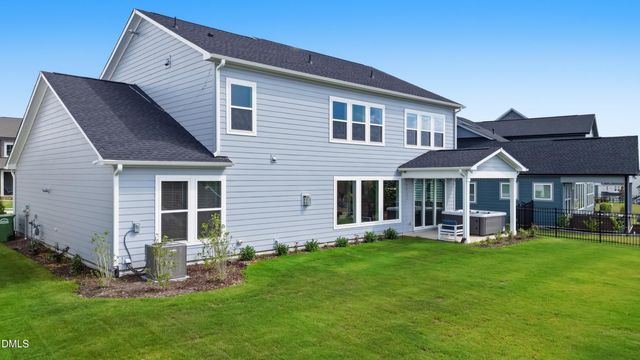 752 Serenity Walk Parkway, Fuquay Varina, NC 27526