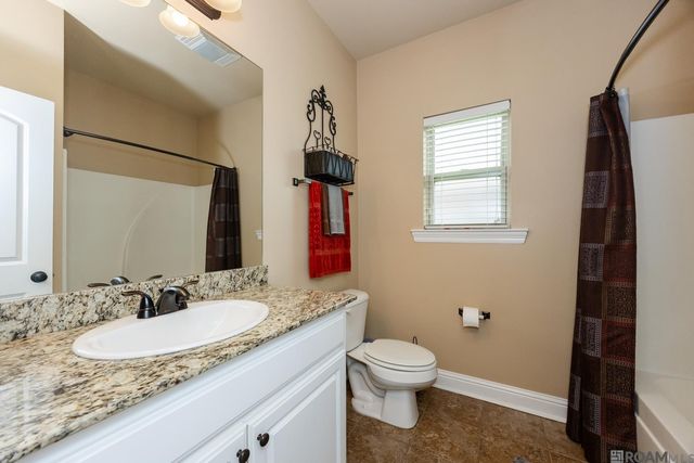 14371 Stonegate Manor Dr, Gonzales, LA 70737