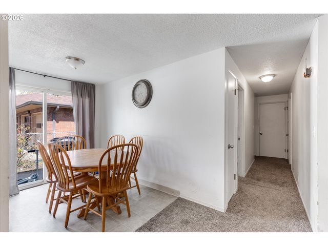 128 ROBBINS St, Woodland, WA 98674