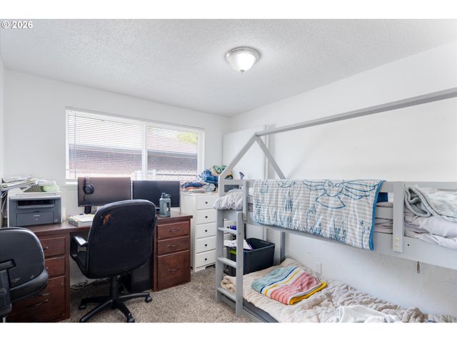 128 ROBBINS St, Woodland, WA 98674