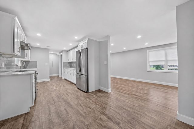 40 Delta Terrace 40, Malden, MA 02148
