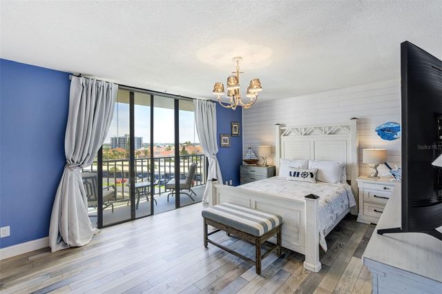 1591 GULF BOULEVARD 405S, Clearwater, FL 33767