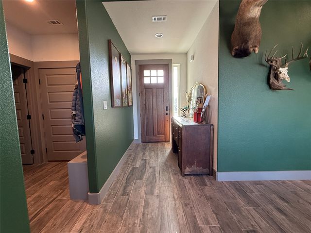 9221 Parkview Circle, Tolar, TX 76476