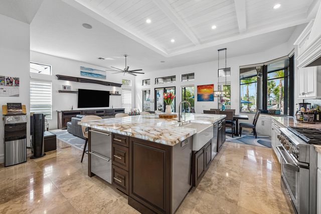 9890 Equus Circle, Boynton Beach, FL 33472