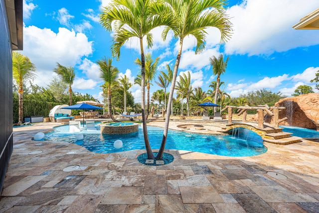 9890 Equus Circle, Boynton Beach, FL 33472