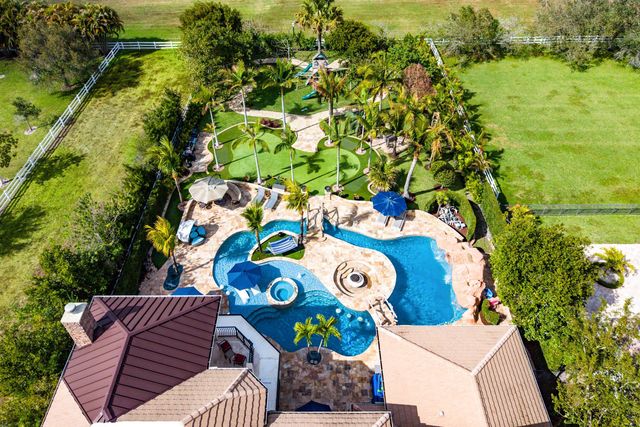 9890 Equus Circle, Boynton Beach, FL 33472