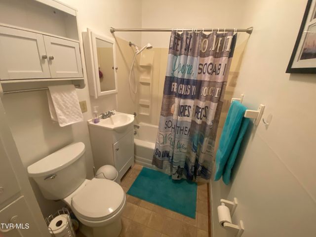 127 Unaka Street, Greeneville, TN 37743