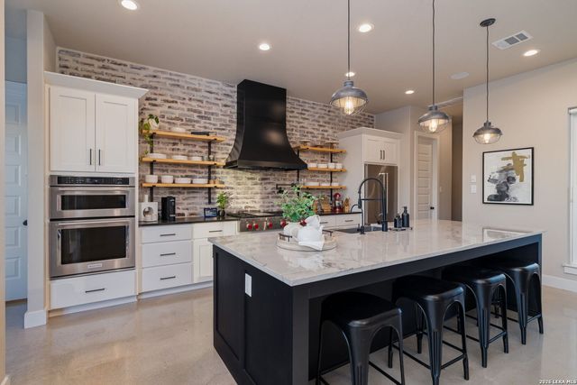 9843 Midsomer Pl, San Antonio, TX 78255