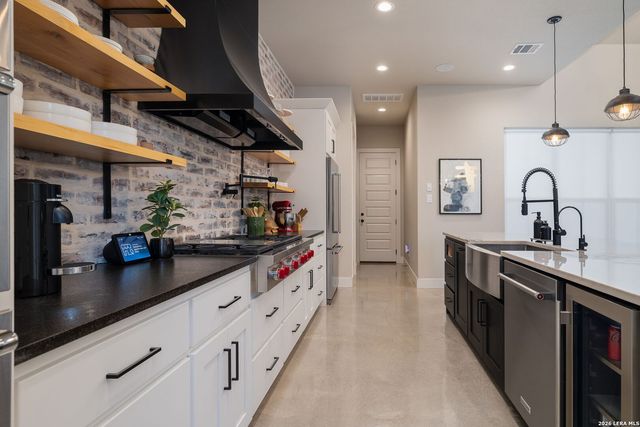 9843 Midsomer Pl, San Antonio, TX 78255