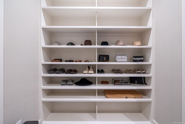 9843 Midsomer Pl, San Antonio, TX 78255