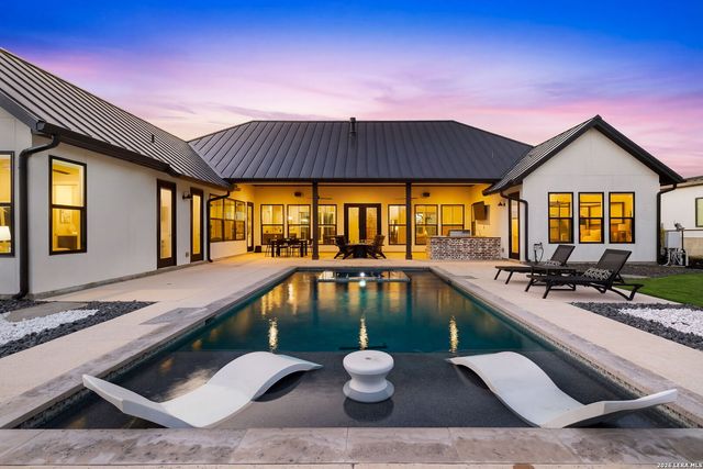 9843 Midsomer Pl, San Antonio, TX 78255