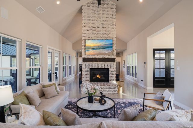 9843 Midsomer Pl, San Antonio, TX 78255