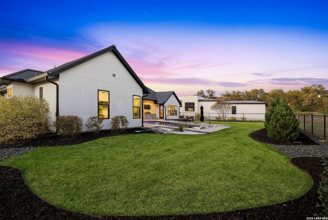 9843 Midsomer Pl, San Antonio, TX 78255