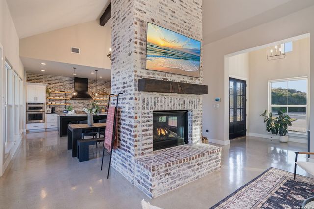 9843 Midsomer Pl, San Antonio, TX 78255