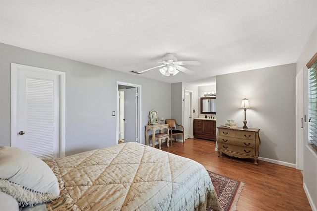 295 High Point Boulevard B, Boynton Beach, FL 33435