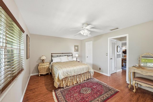 295 High Point Boulevard B, Boynton Beach, FL 33435