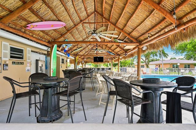 295 High Point Boulevard B, Boynton Beach, FL 33435