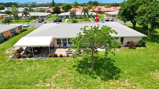 295 High Point Boulevard B, Boynton Beach, FL 33435