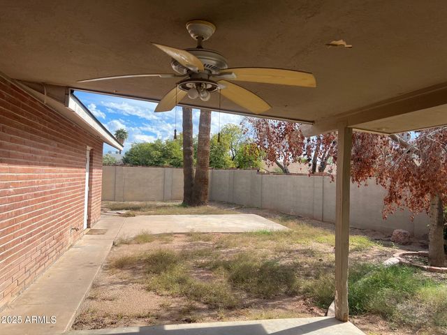 2528 N 48TH Place N, Phoenix, AZ 85008