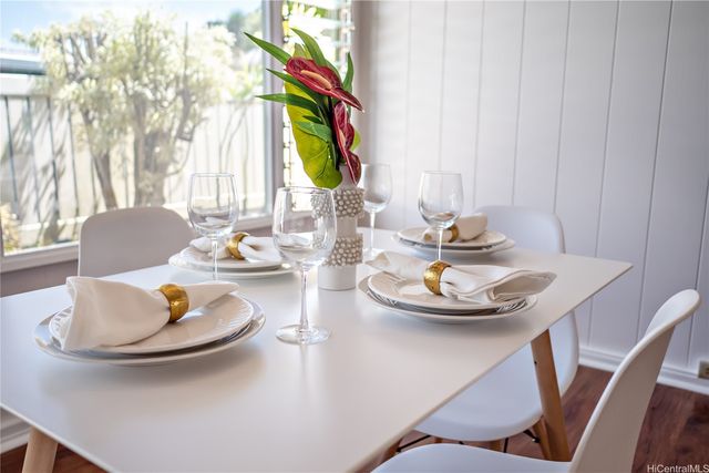 45-340 Lehuuila Street, Kaneohe, HI 96744