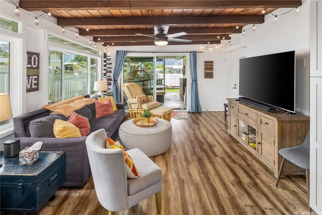 45-340 Lehuuila Street, Kaneohe, HI 96744