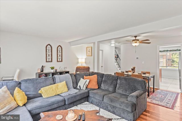 4 BIDEFORD CT, Parkville, MD 21234
