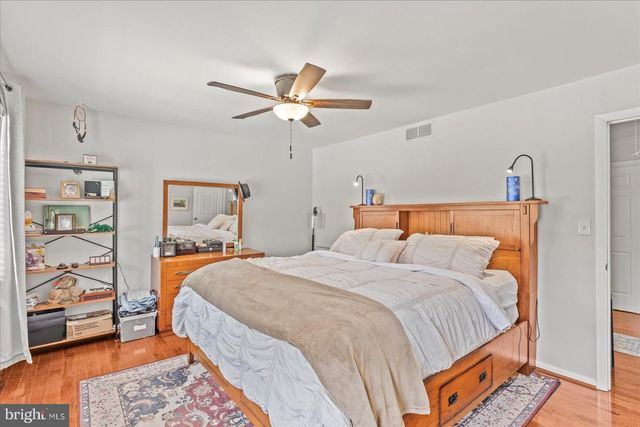 4 BIDEFORD CT, Parkville, MD 21234