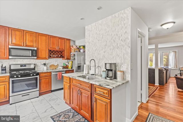 4 BIDEFORD CT, Parkville, MD 21234