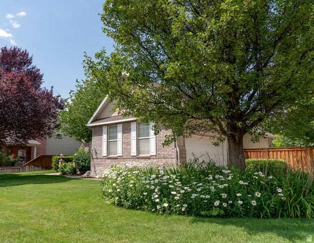 899 E 800 S, Springville, UT 84663