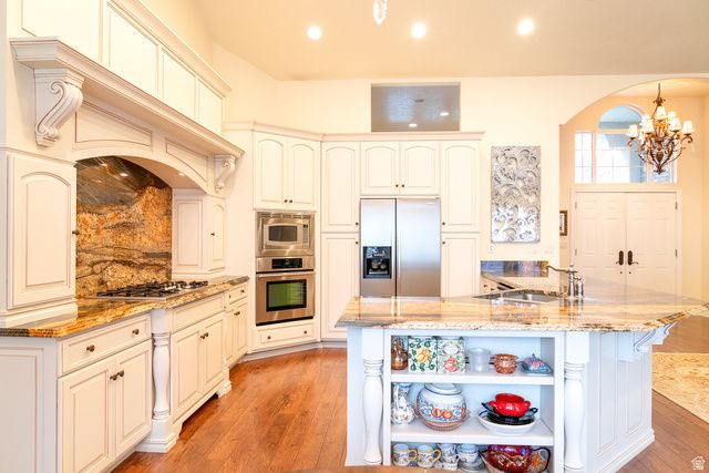 899 E 800 S, Springville, UT 84663