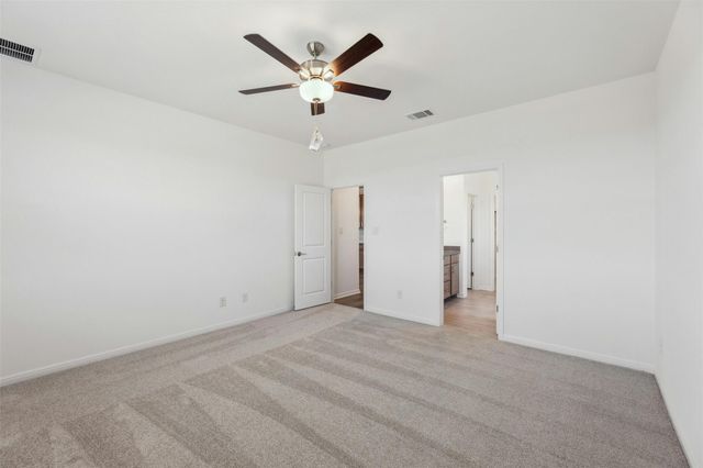 2001 Wynn RD, Hutto, TX 78634