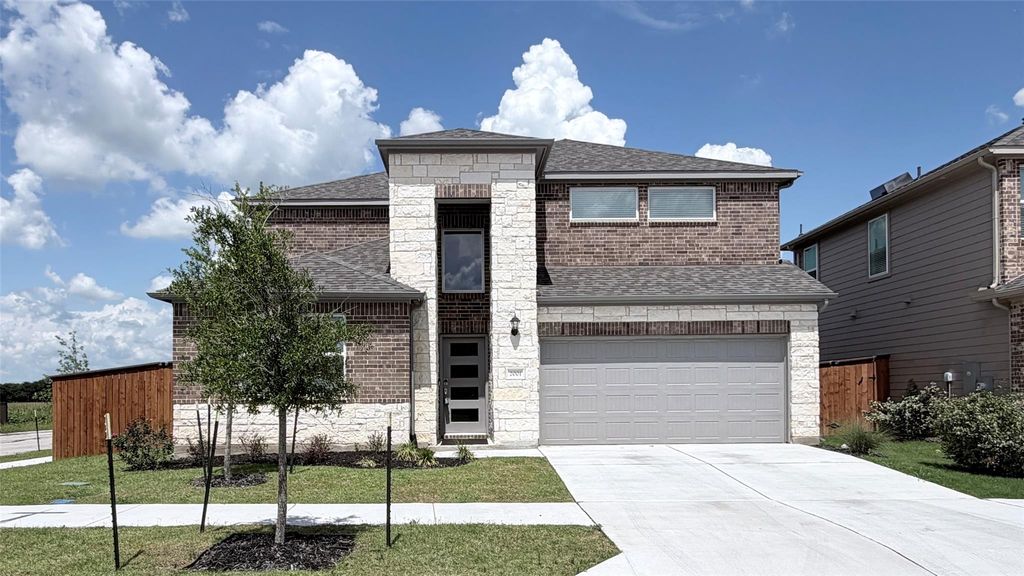 2001 Wynn RD, Hutto, TX 78634