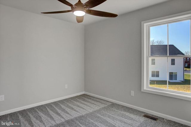 405 GUARD LN, Waynesboro, PA 17268