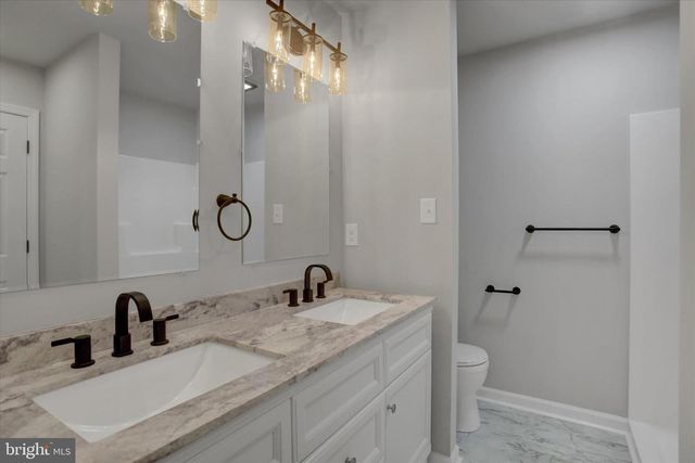 405 GUARD LN, Waynesboro, PA 17268