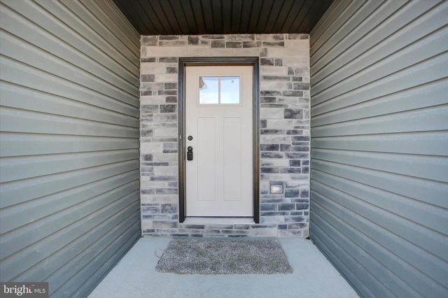 405 GUARD LN, Waynesboro, PA 17268