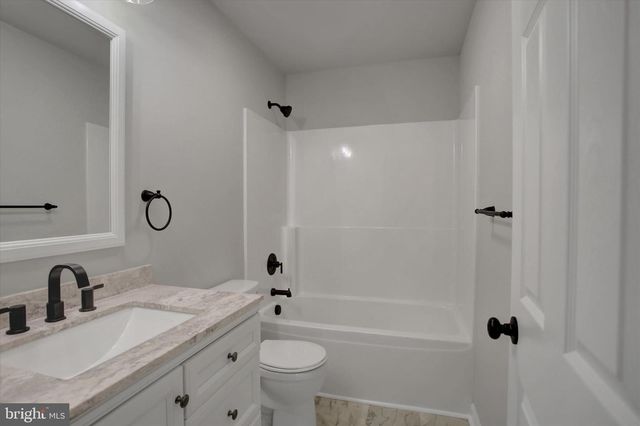 405 GUARD LN, Waynesboro, PA 17268