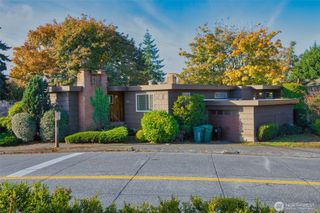 3801 3807 Linden Avenue N, Seattle, WA 98103