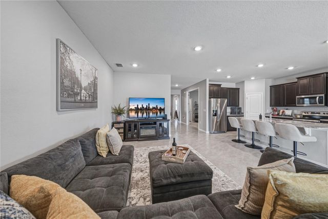 8382 BOWER BASS CIRCLE, Wesley Chapel, FL 33545