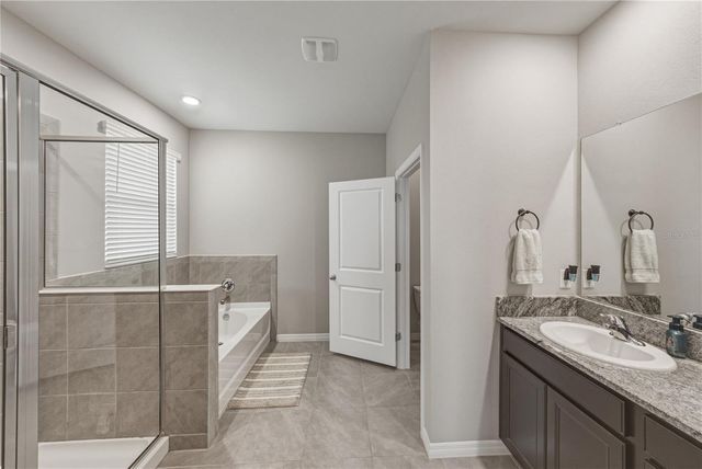 8382 BOWER BASS CIRCLE, Wesley Chapel, FL 33545