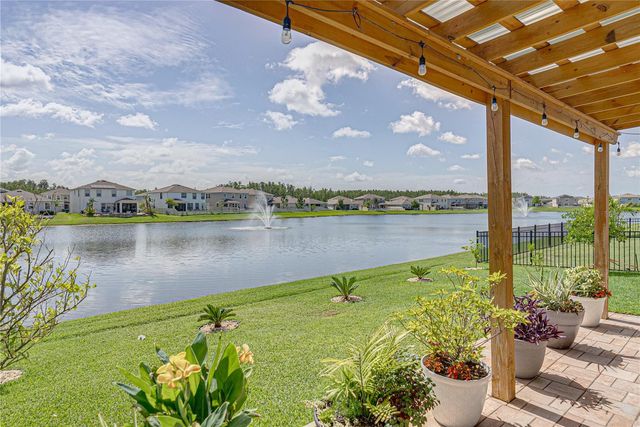 8382 BOWER BASS CIRCLE, Wesley Chapel, FL 33545