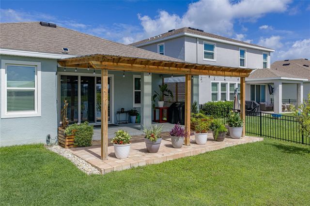 8382 BOWER BASS CIRCLE, Wesley Chapel, FL 33545