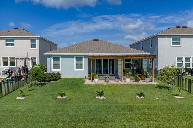 8382 BOWER BASS CIRCLE, Wesley Chapel, FL 33545