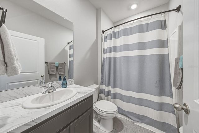 8382 BOWER BASS CIRCLE, Wesley Chapel, FL 33545