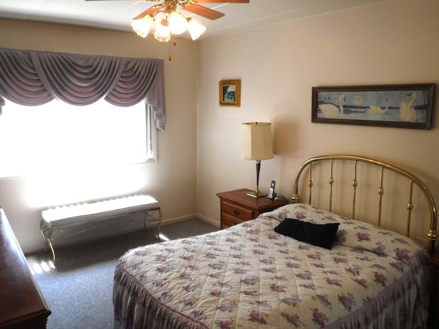 940 Holbrook Road 1A, Homewood, IL 60430