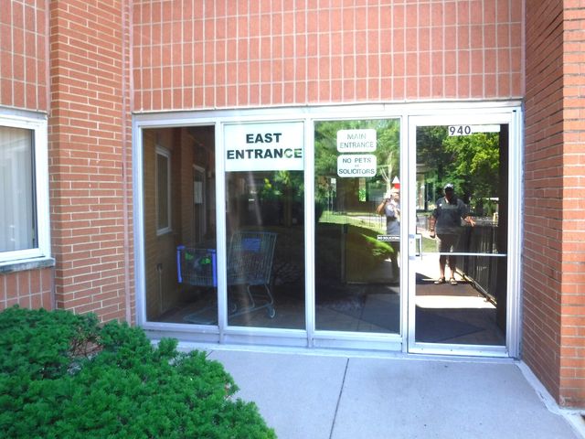 940 Holbrook Road 1A, Homewood, IL 60430