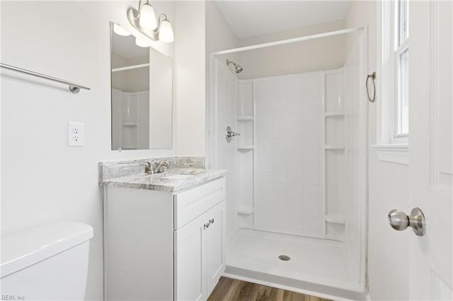 5400 Challedon DR, Virginia Beach, VA 23462