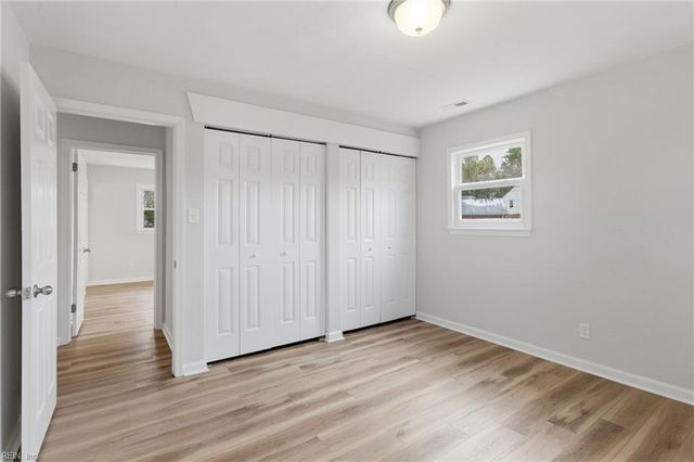 5400 Challedon DR, Virginia Beach, VA 23462