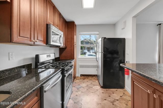 132 South Street 1B, Red Bank, NJ 07701