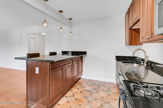 132 South Street 1B, Red Bank, NJ 07701