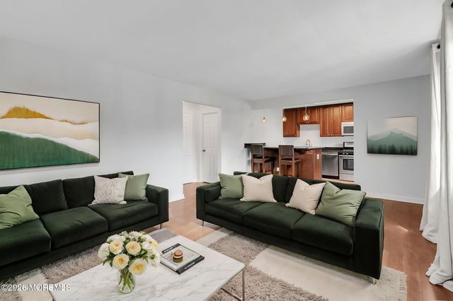 132 South Street 1B, Red Bank, NJ 07701
